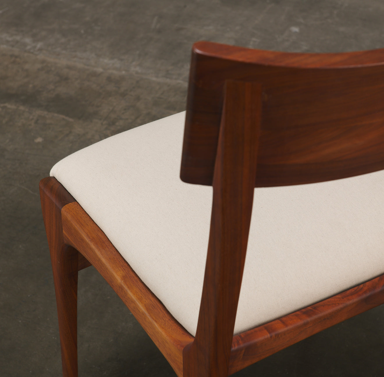 BCW Neoclassic Armless Dining Chair